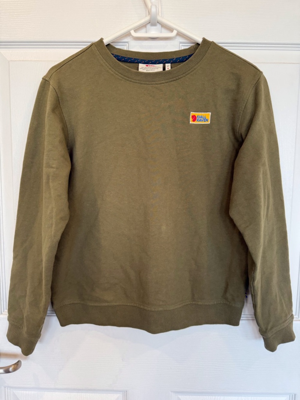 Fjallraven Olive Crewneck Sweatshirt casual fox logo rib knit neck cuffs hem